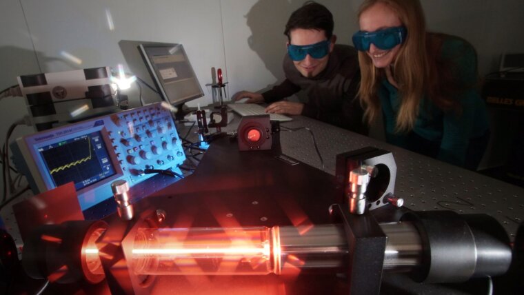 Forschung Labor Universitäten Optik Physik Laser Licht